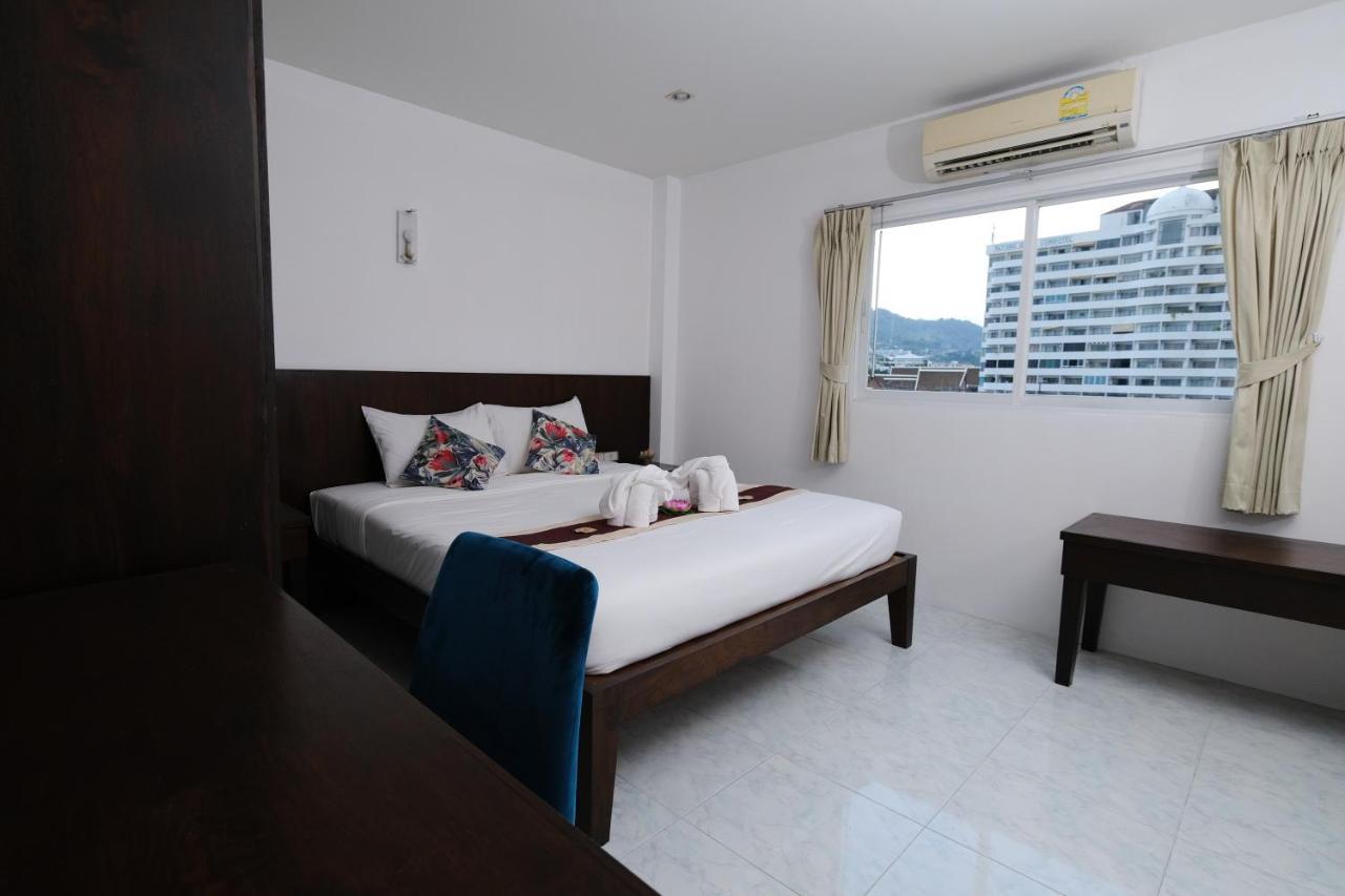 Kiwi Boutique Hotel Patong Exterior photo