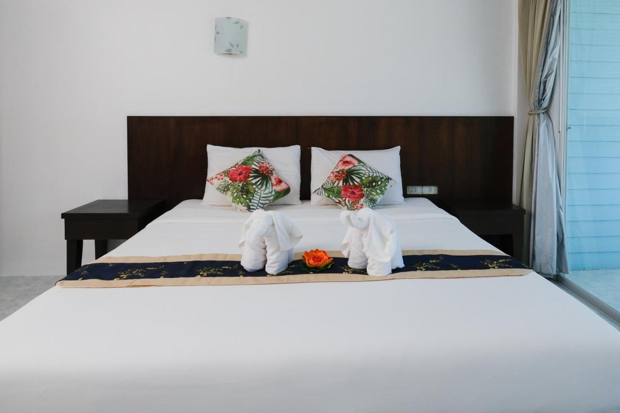 Kiwi Boutique Hotel Patong Exterior photo